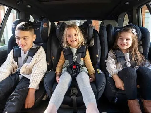 Baby seat hire Gold Coast — Goldies Beach Hire
