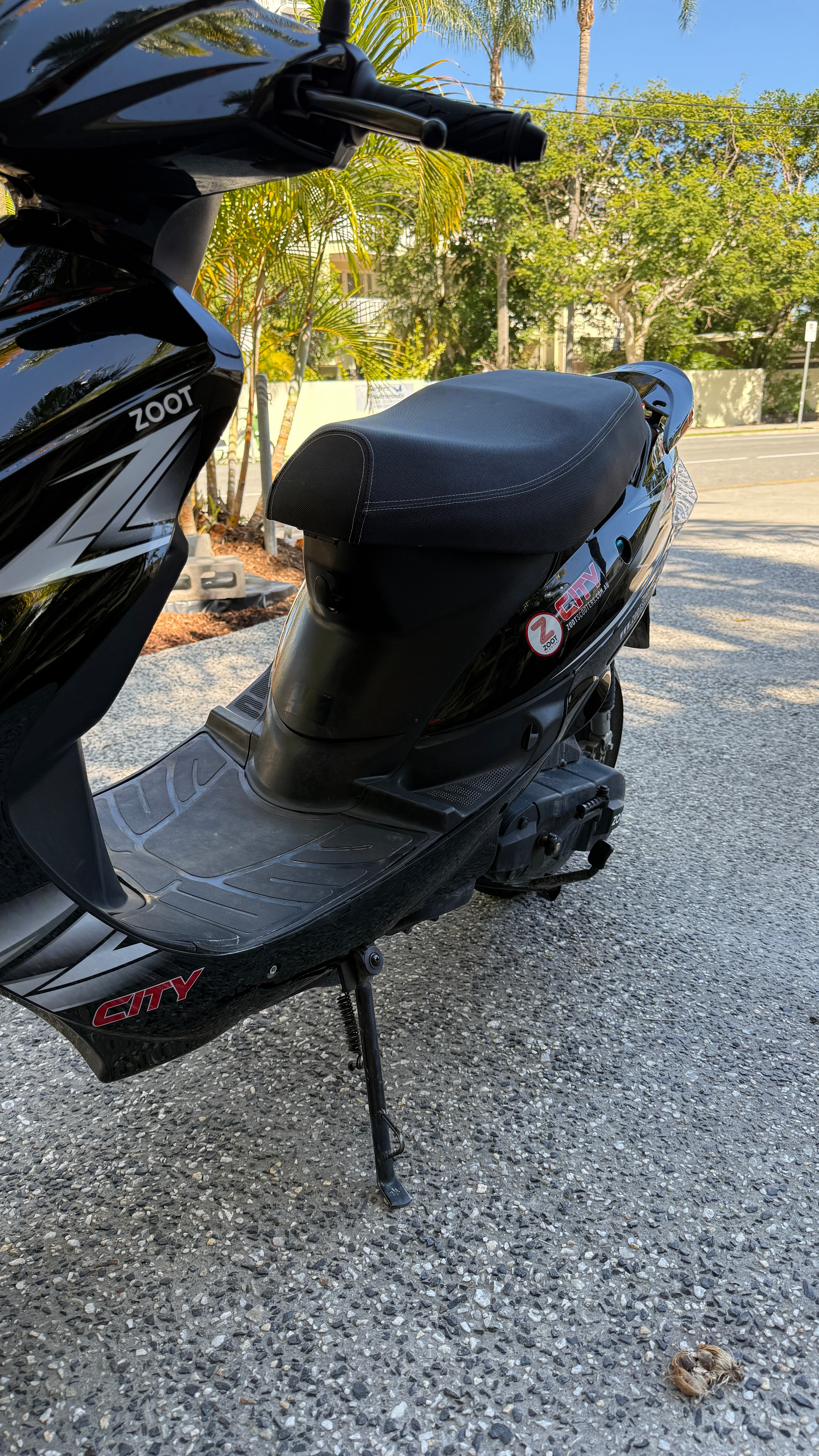 Scooter Hire 50cc - Longjia Riviera