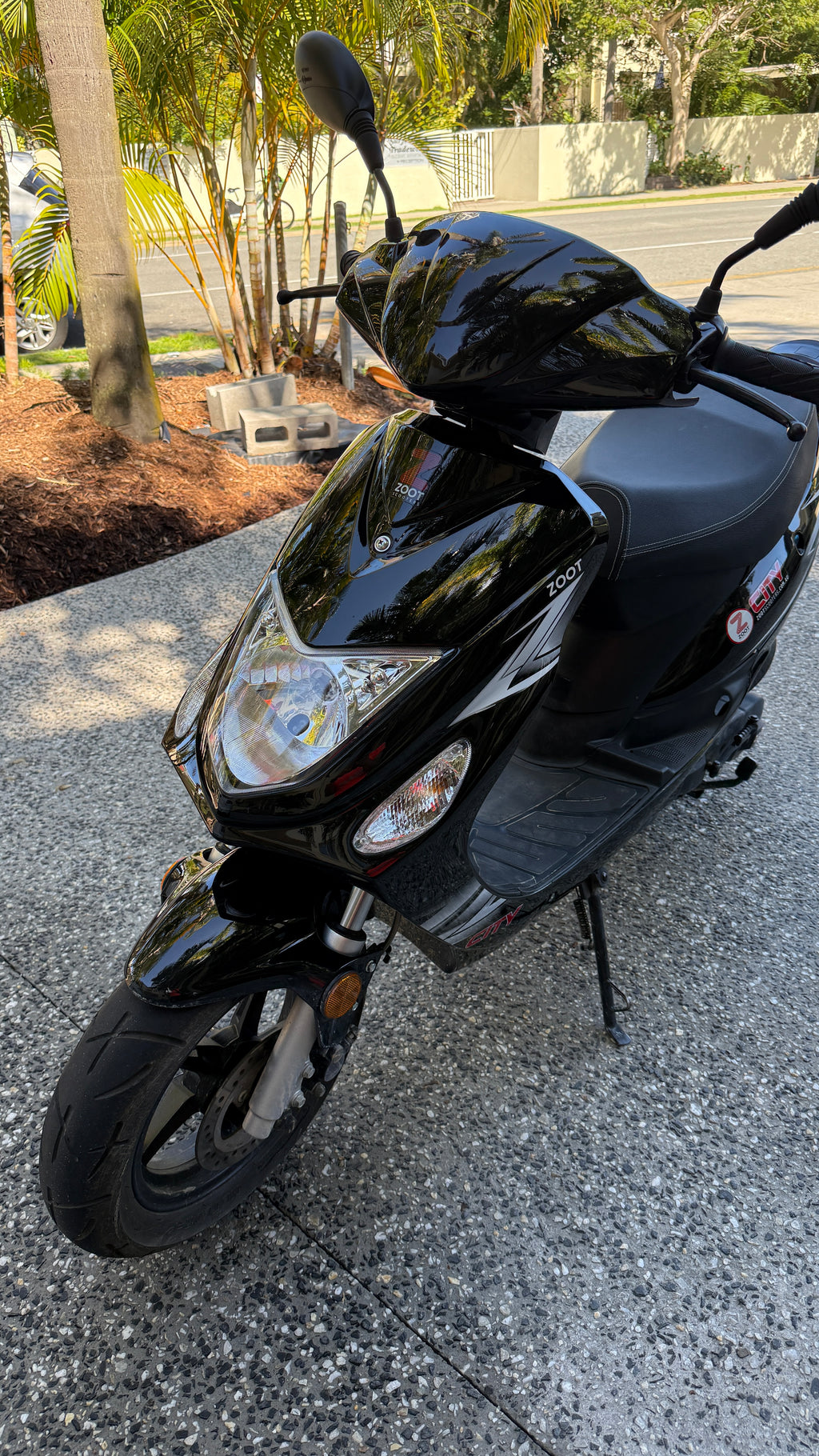 Scooter Hire 50cc - Longjia Riviera