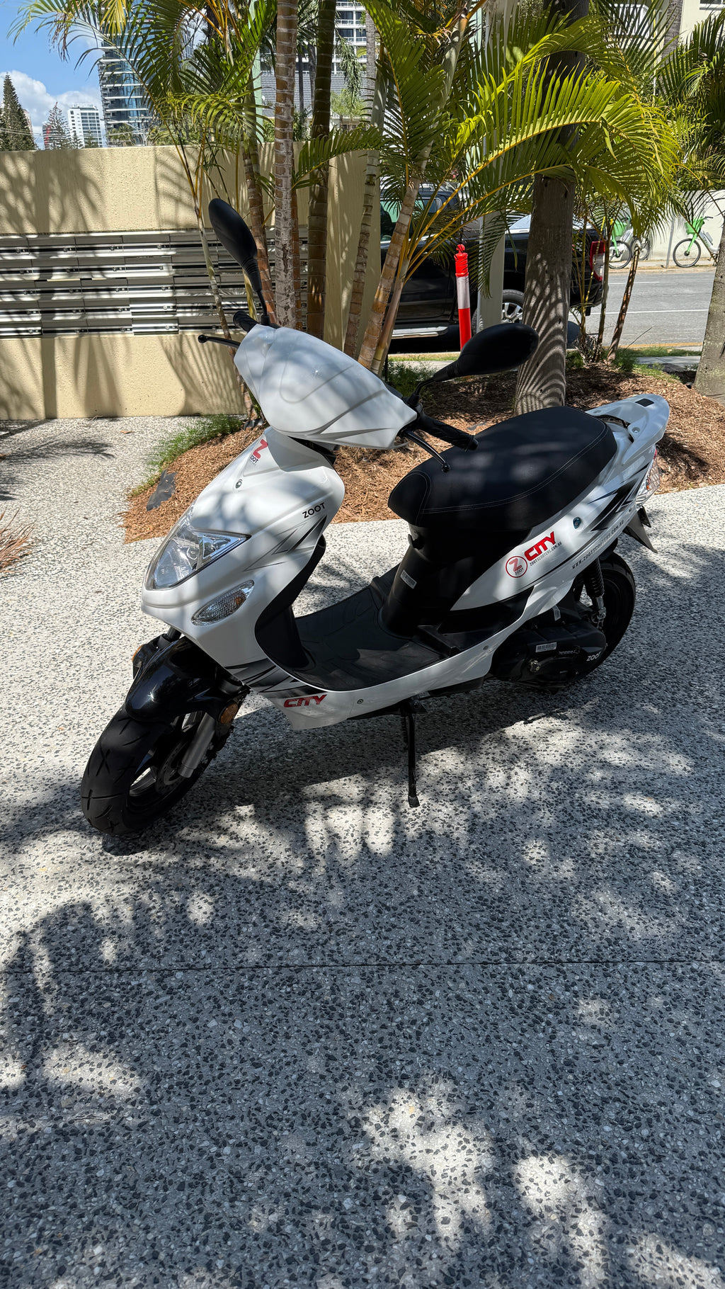 Scooter Hire 50cc - Zoot