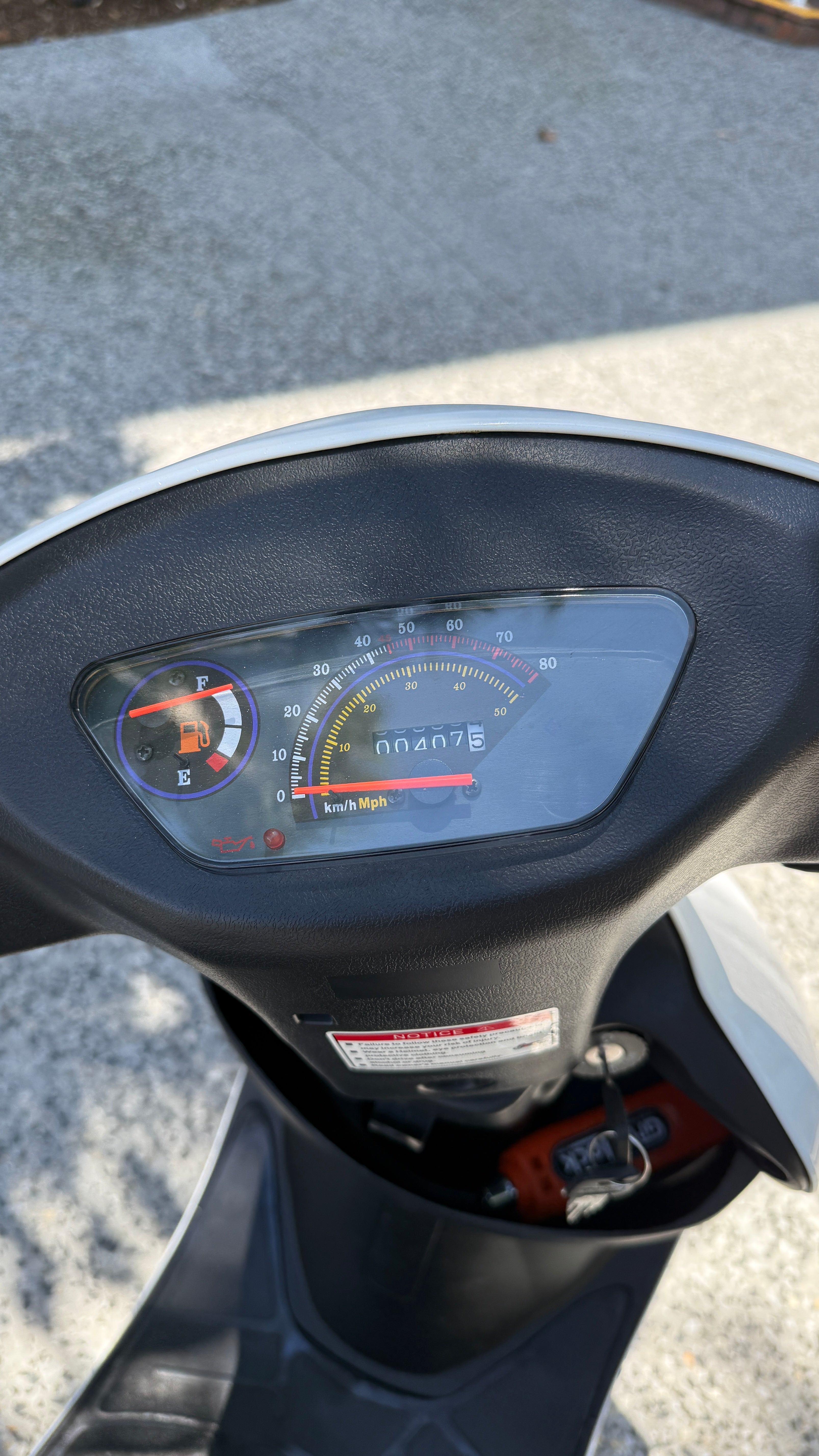 Scooter Hire 50cc - Zoot